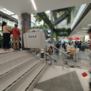 PLATAFORMA SALVAESCALERAS RECTA (8)